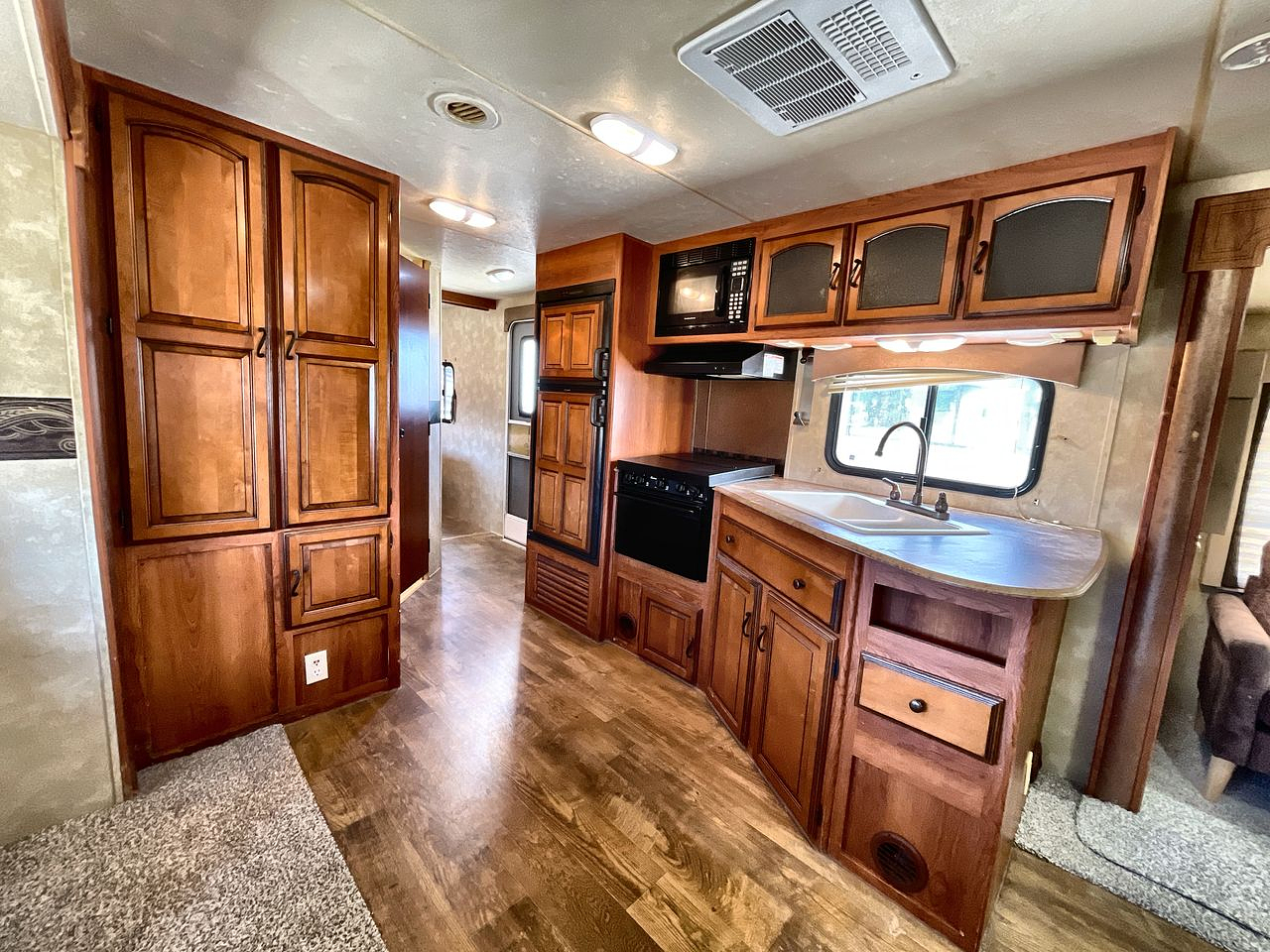 2012 COACHMEN FREEDOM EXPRESS 296R