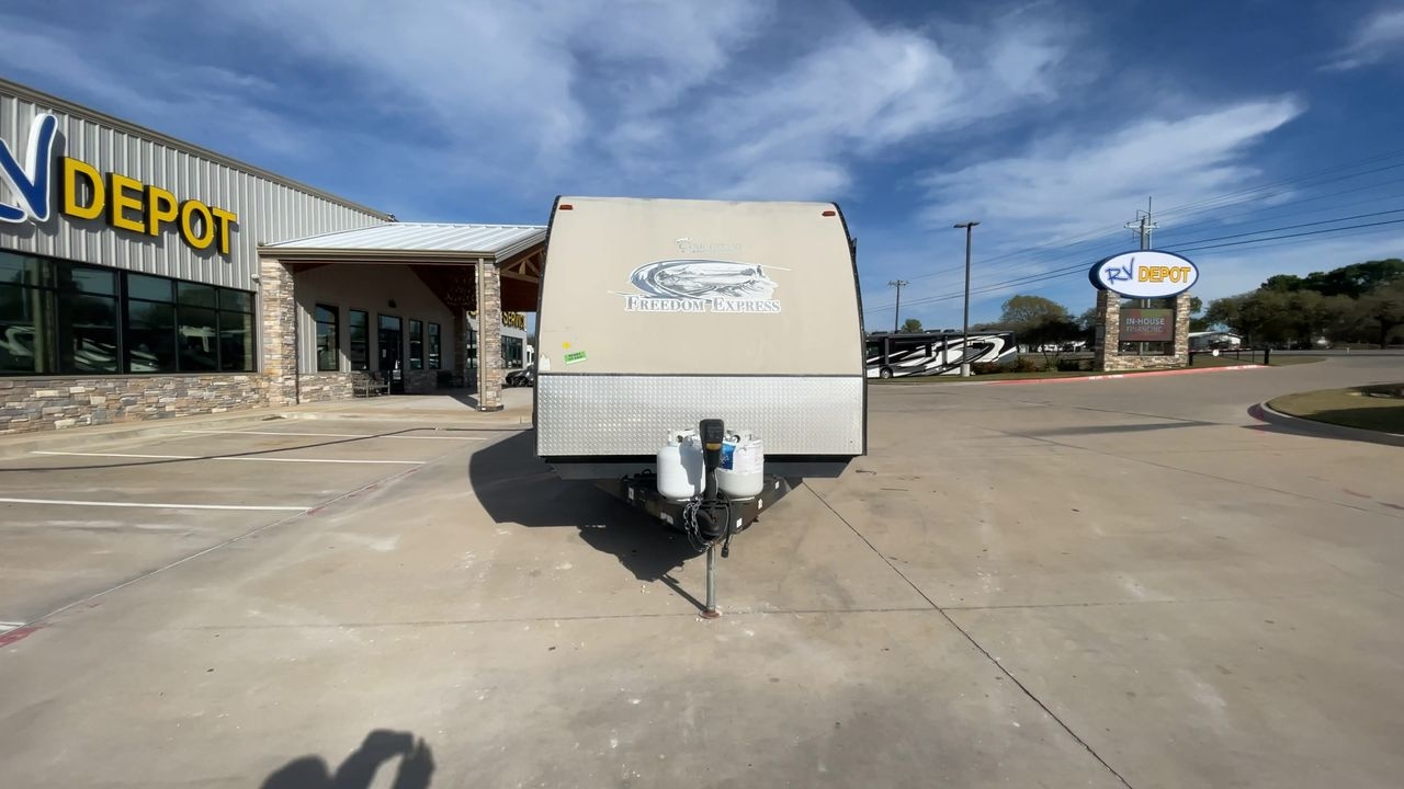 2015 FREEDOM EXPRESS 305RKDS