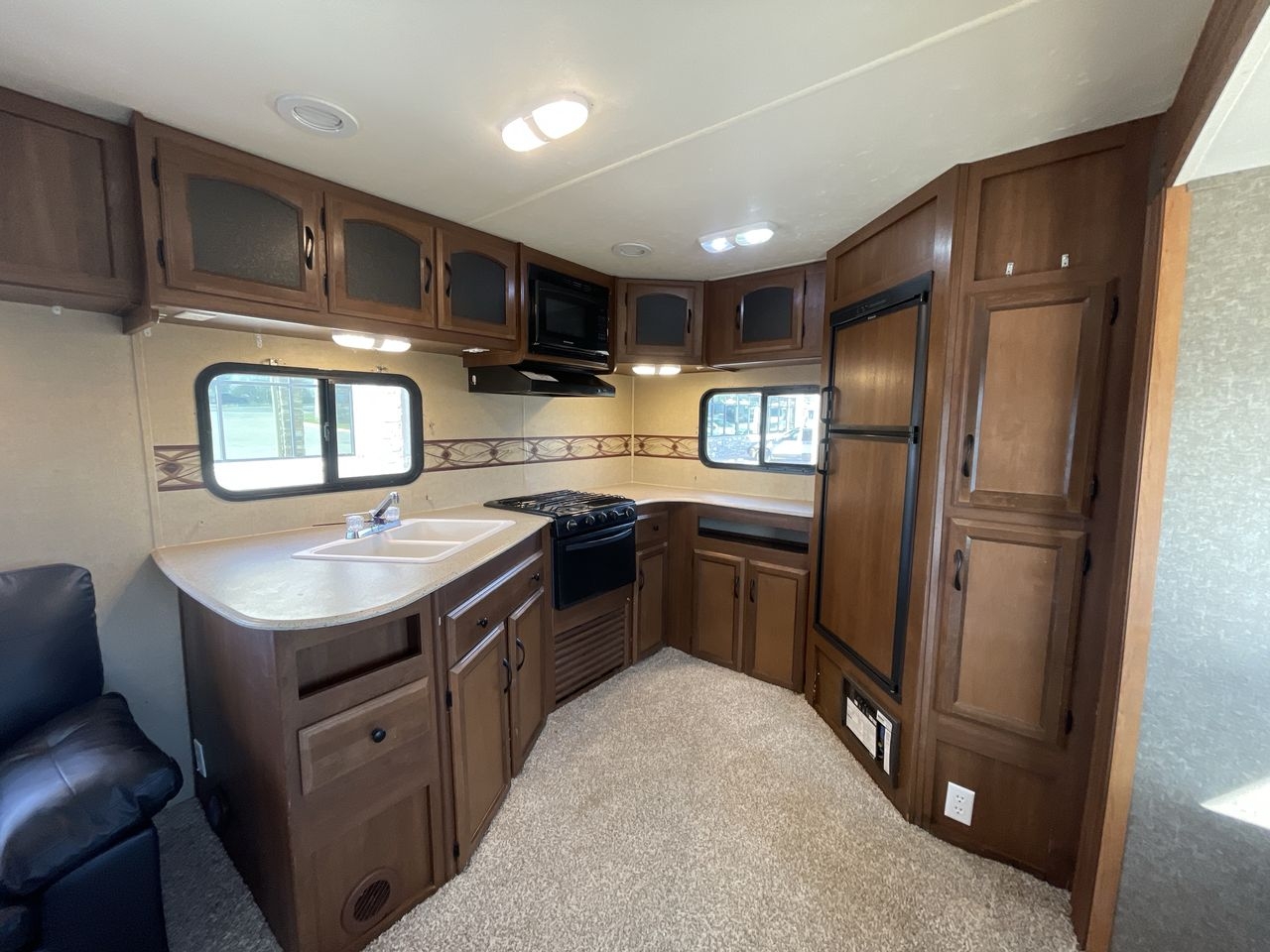 2015 FREEDOM EXPRESS 305RKDS