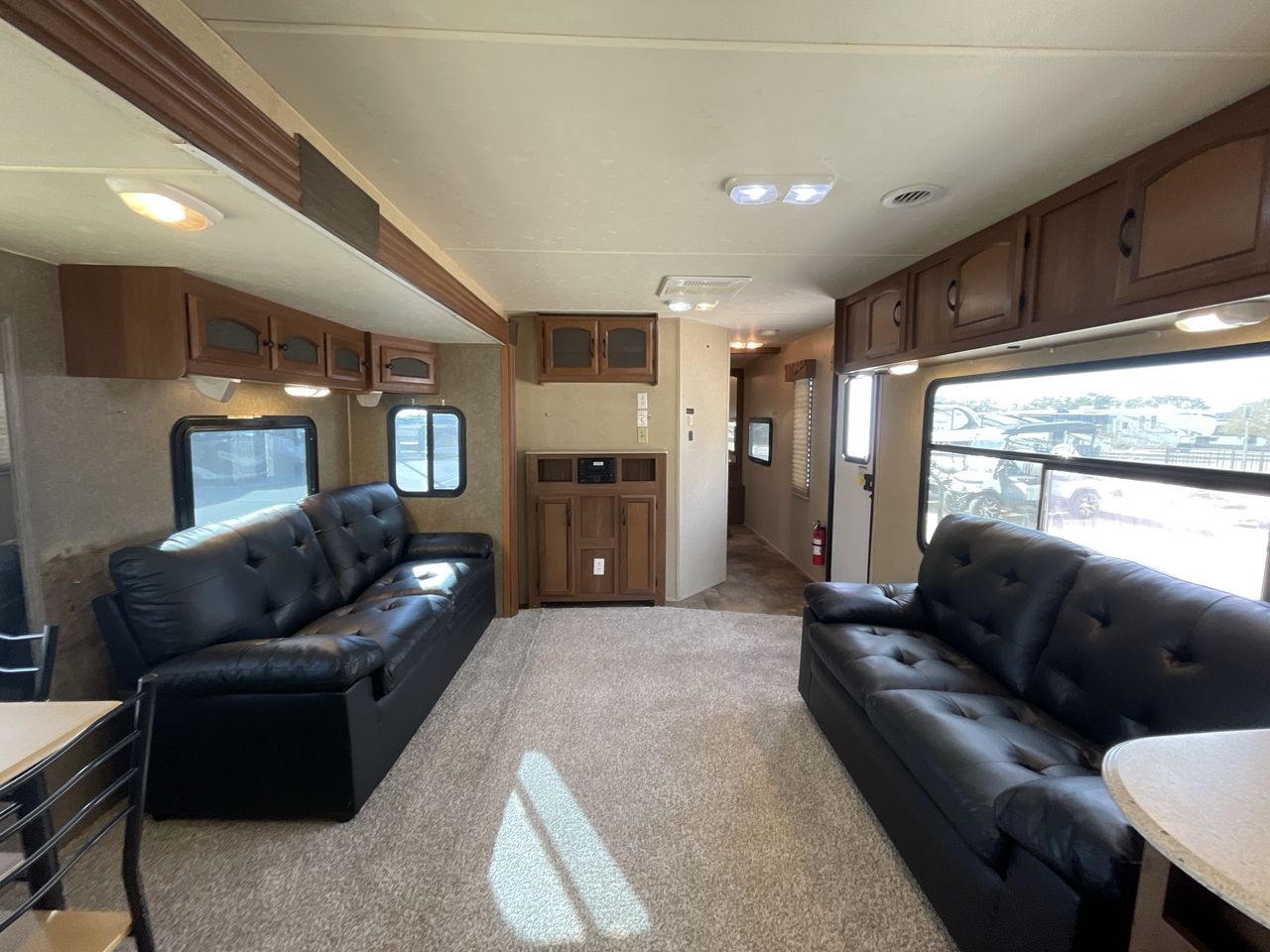 2015 FREEDOM EXPRESS 305RKDS