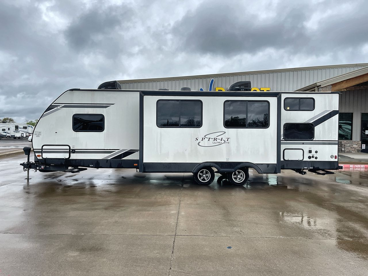 2021 FOREST RIVER SPIRIT 2963BH