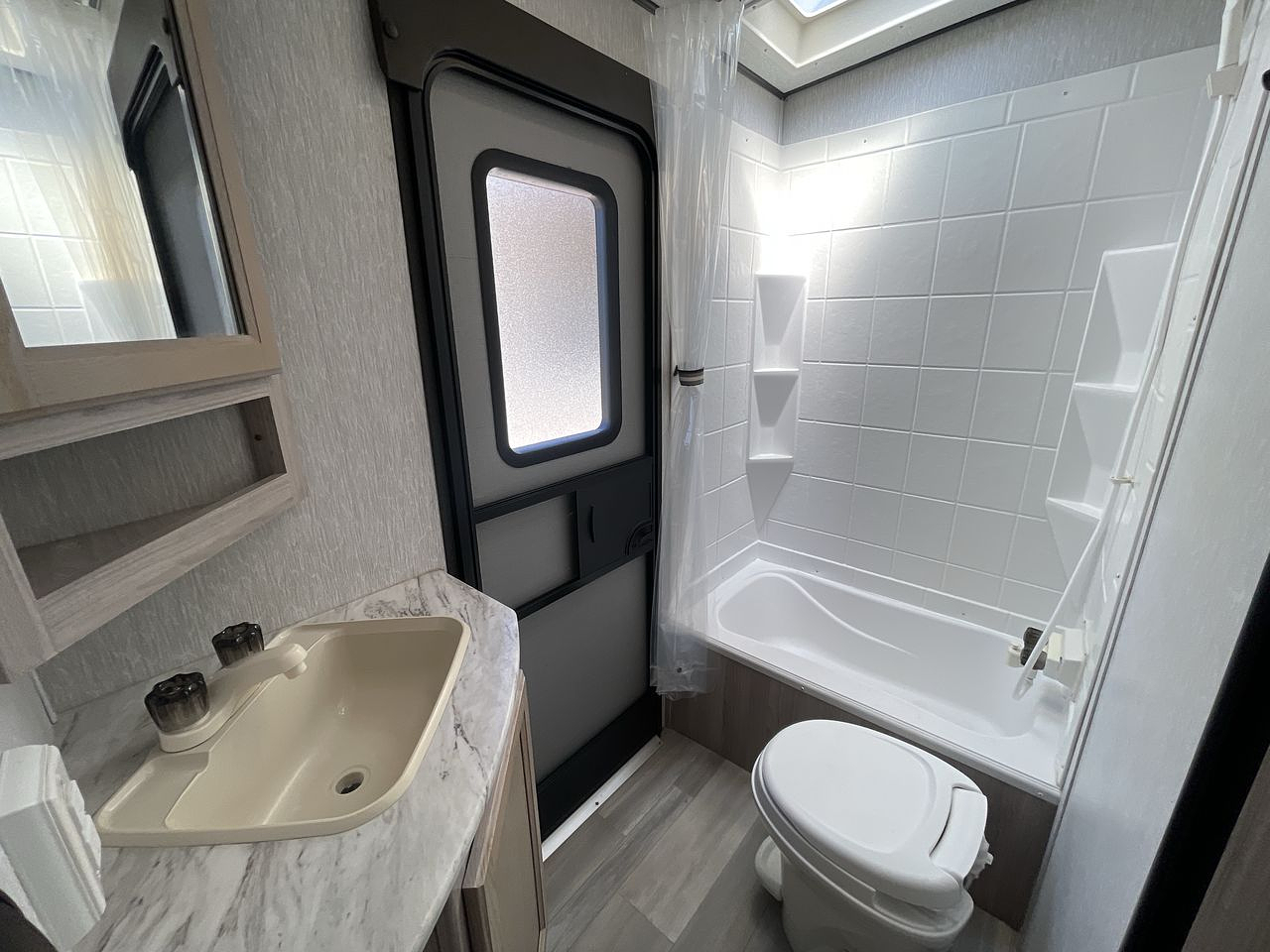 2021 COACHMEN SPIRIT 2963BH