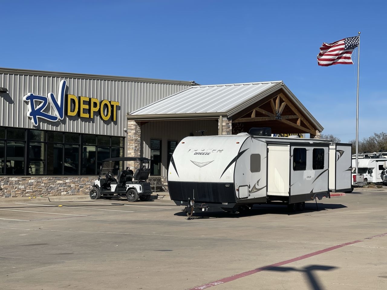 2019 FOREST RIVER TRACER 31BHD