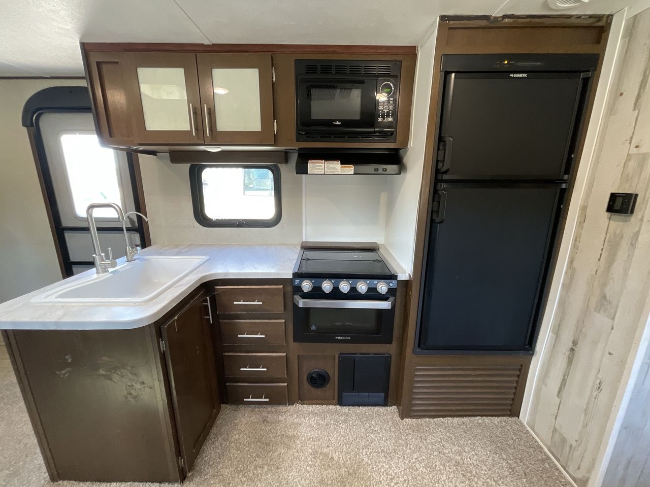 2019 FOREST RIVER TRACER 31BHD