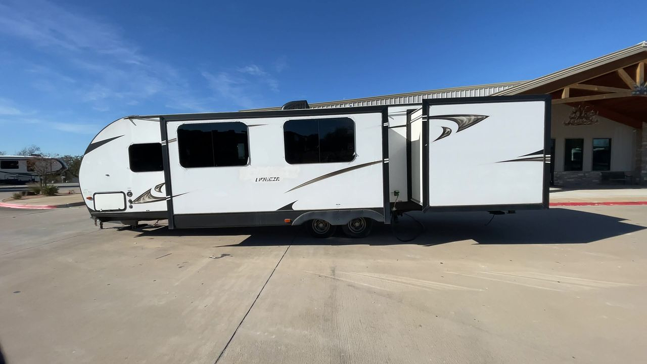 2019 FOREST RIVER TRACER 31BHD