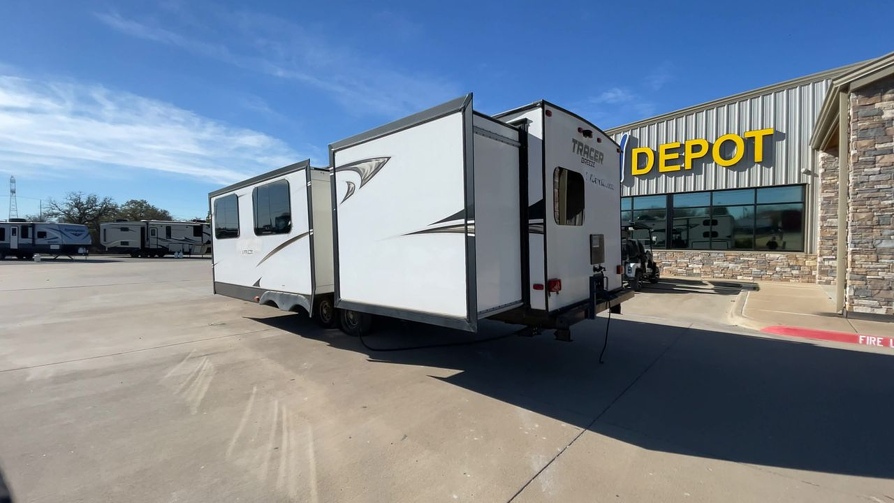 2019 FOREST RIVER TRACER 31BHD