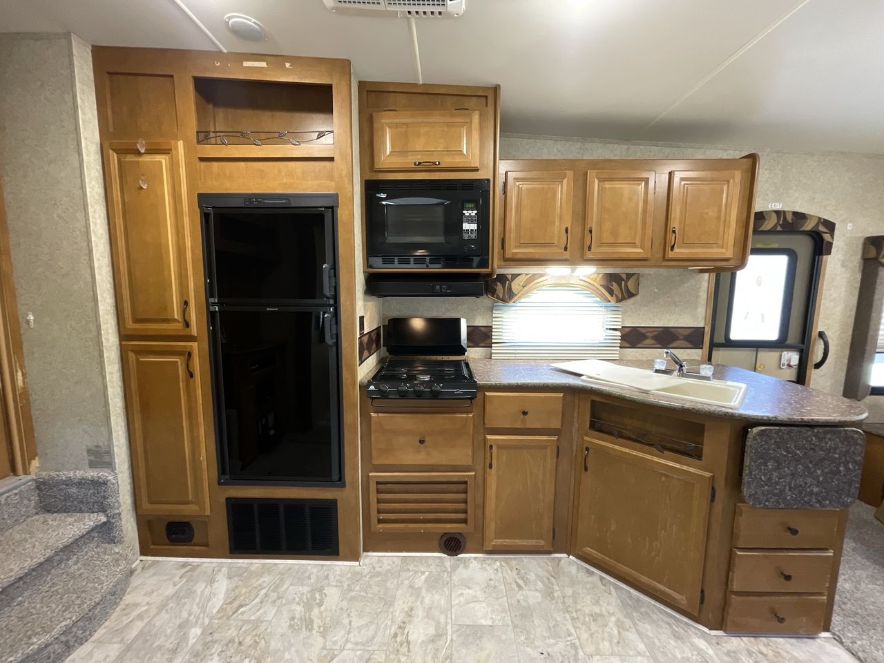 2012 EVERLITE EVERGREEN 30RLS-5