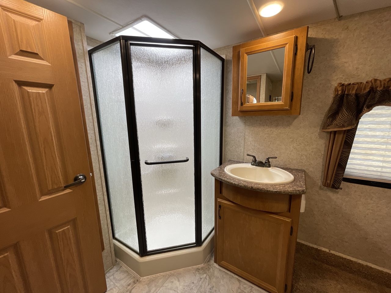 2012 EVERLITE EVERGREEN 30RLS-5