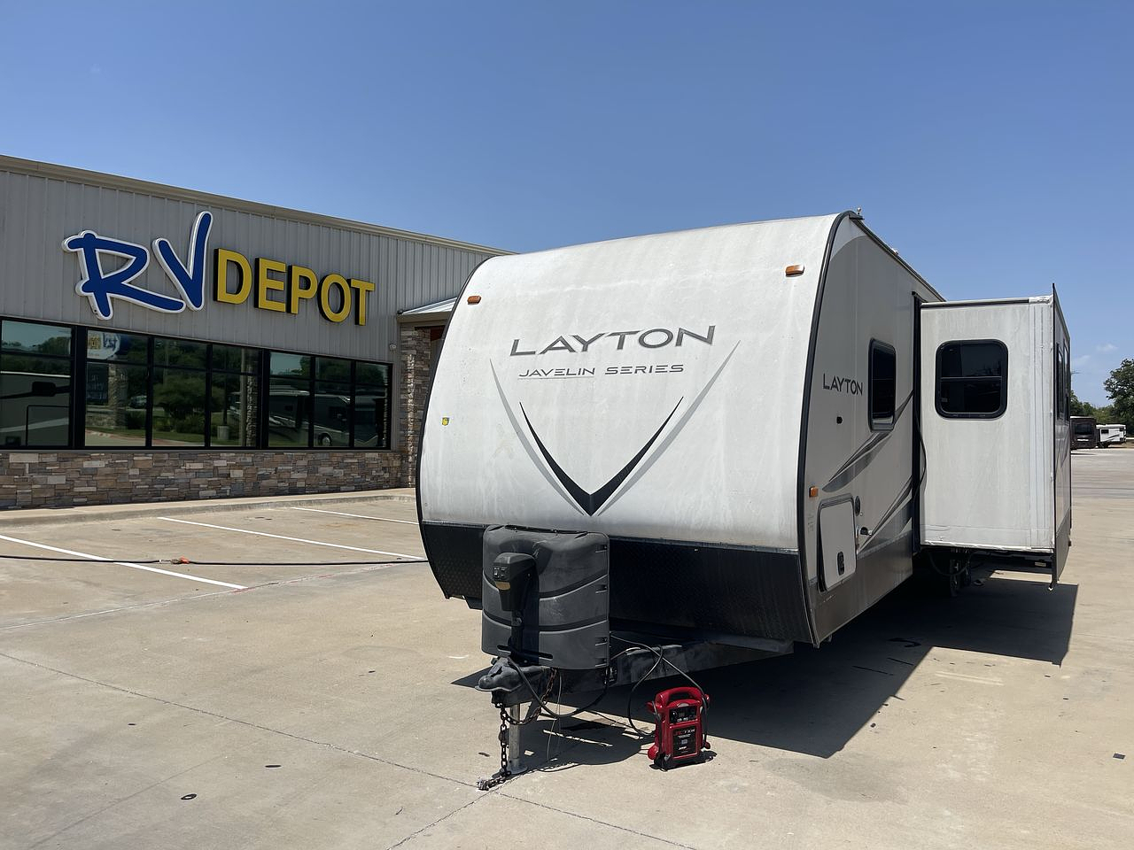 2016 LAYTON 305BH