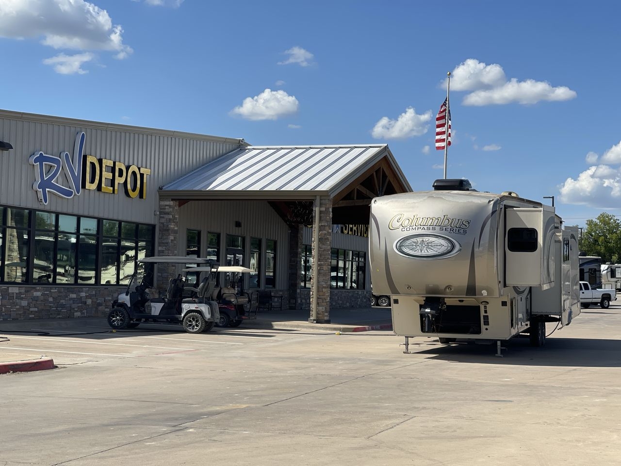 2016 FOREST RIVER COLUMBUS 377MBC