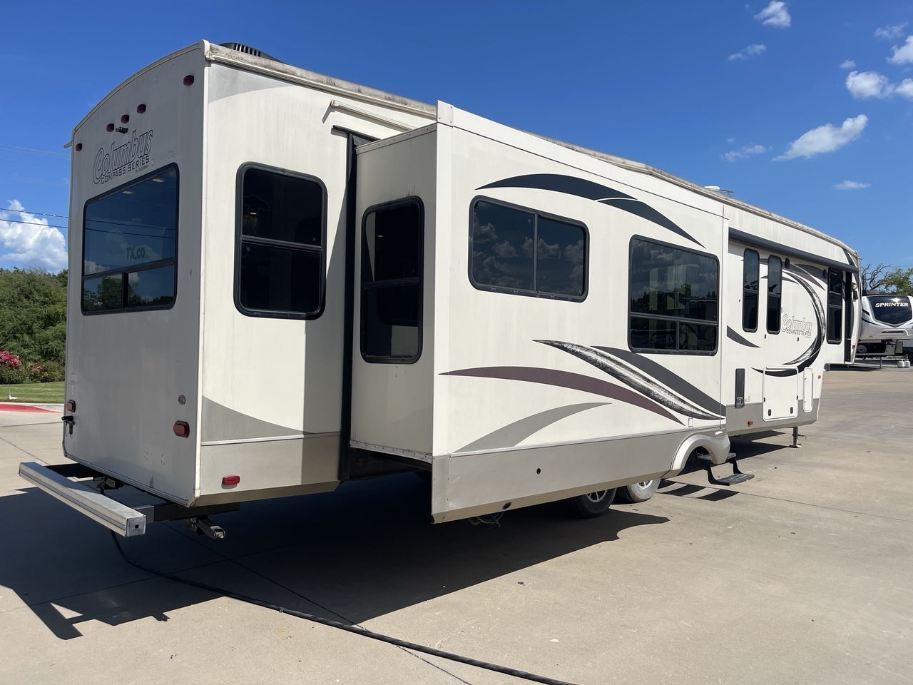 2016 FOREST RIVER COLUMBUS 377MBC