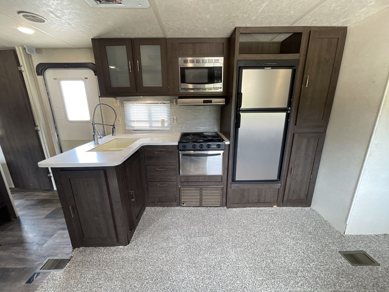 2018 FOREST RIVER SALEM 32BHDS