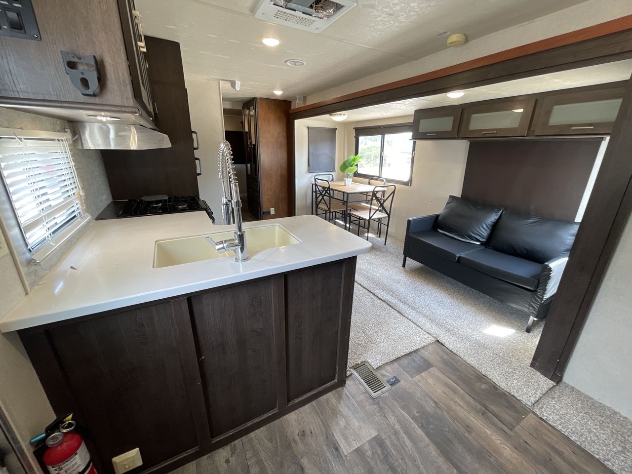 2018 FOREST RIVER SALEM 32BHDS