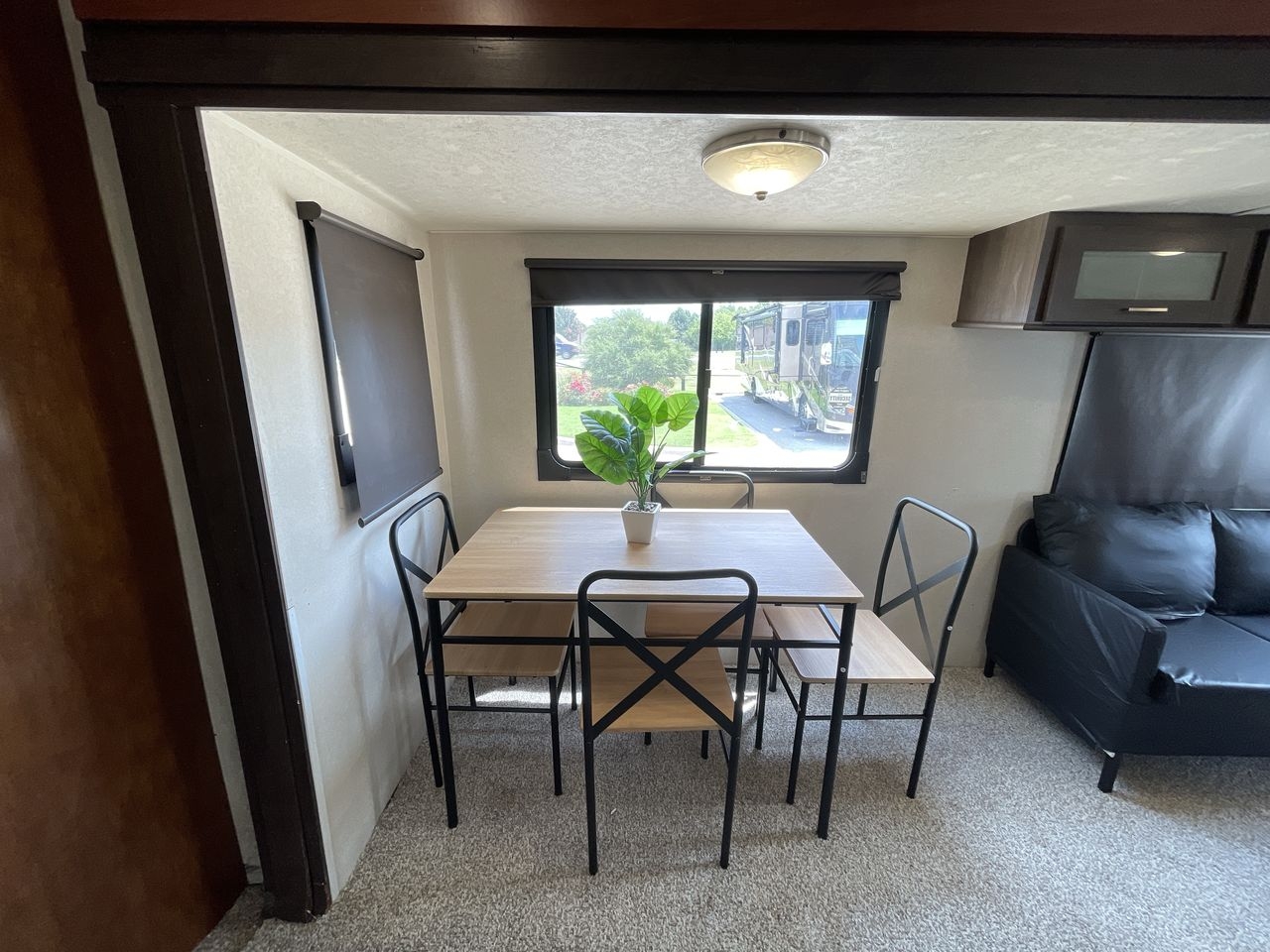 2018 FOREST RIVER SALEM 32BHDS