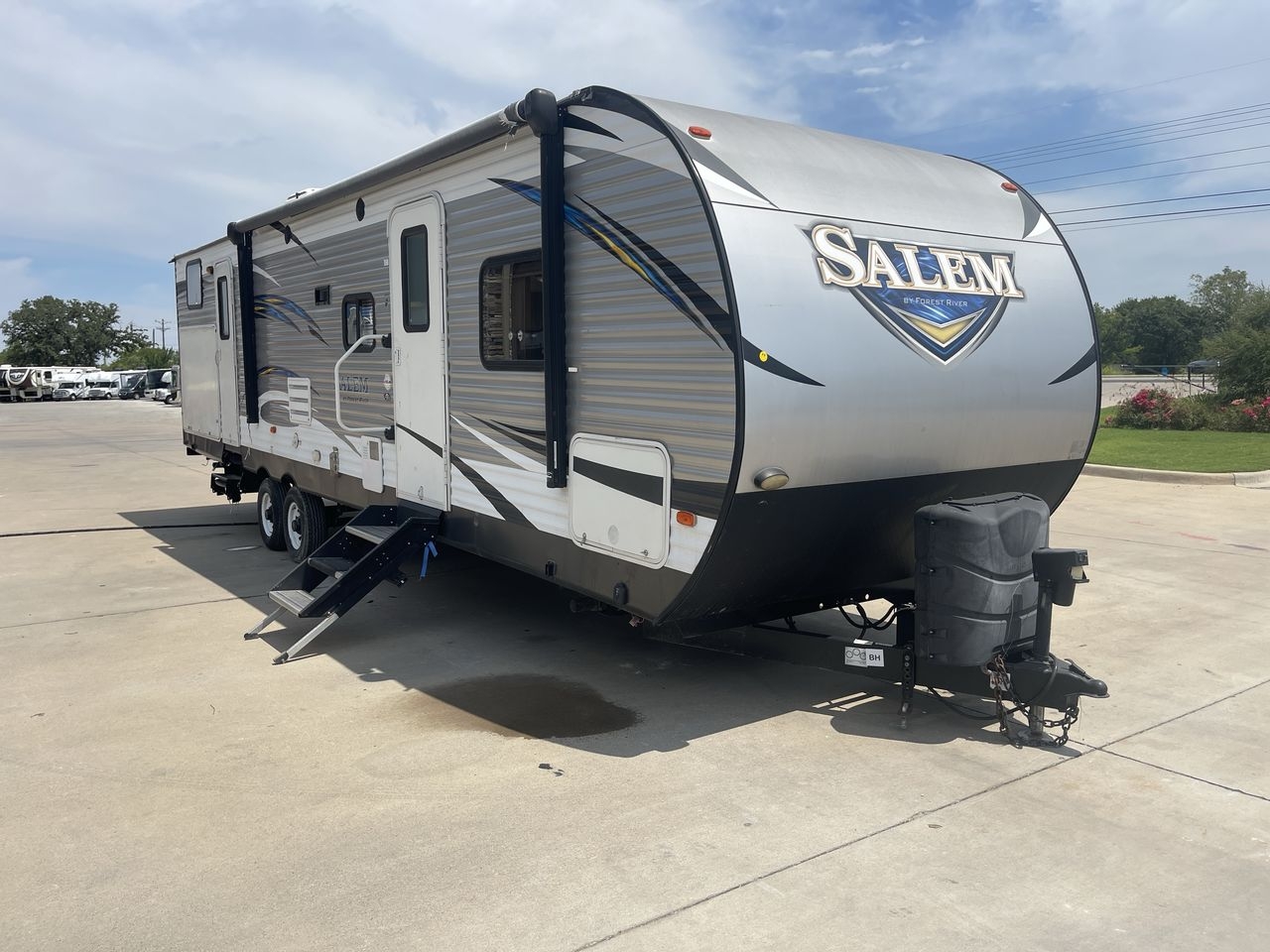 2018 FOREST RIVER SALEM 32BHDS