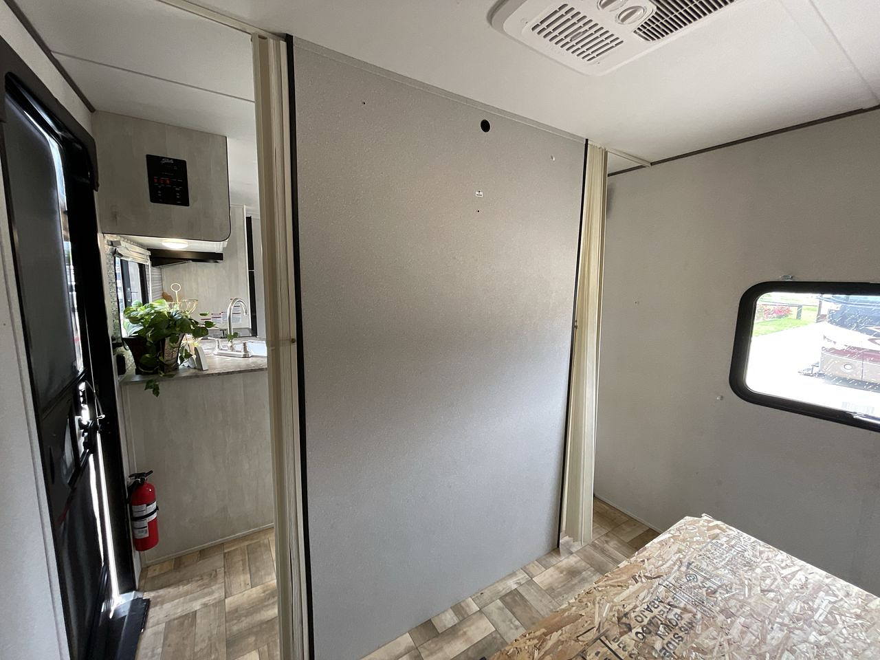 2023 FOREST RIVER SHASTA 532DS