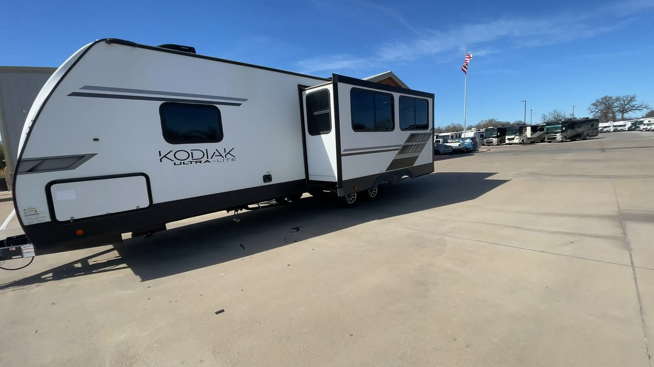 2022 KEYSTONE KODIAK 296BHSL
