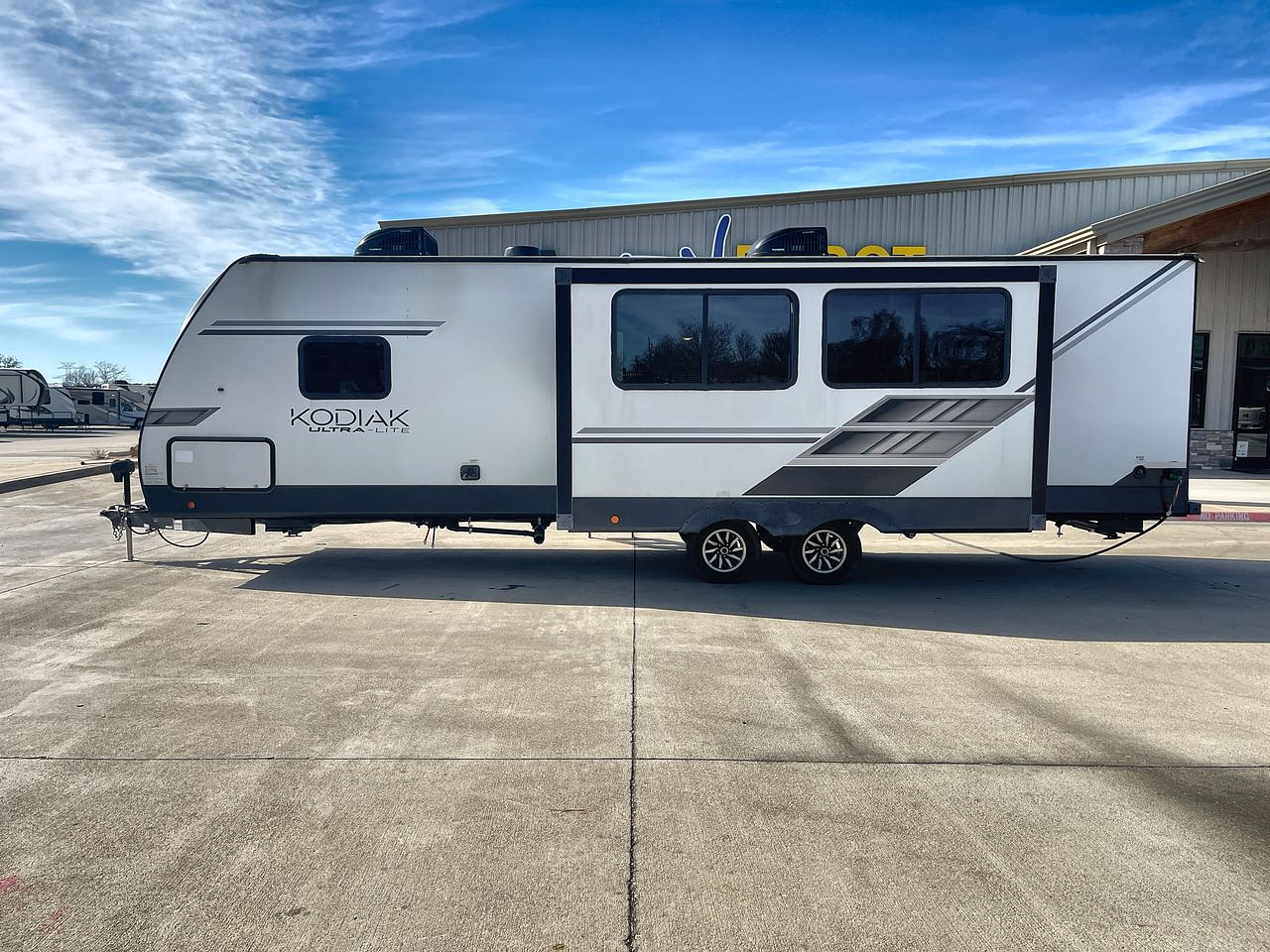 2022 KEYSTONE KODIAK 296BHSL