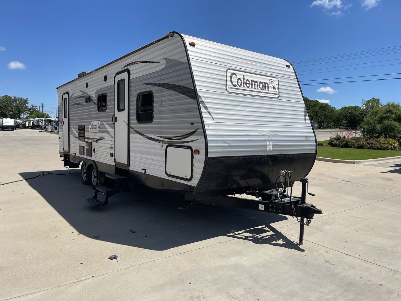 2017 KEYSTONE COLEMAN 263BH
