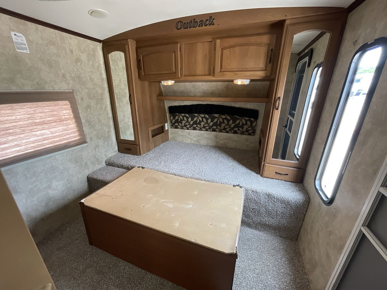 2012 KEYSTONE OUTBACK 272RK