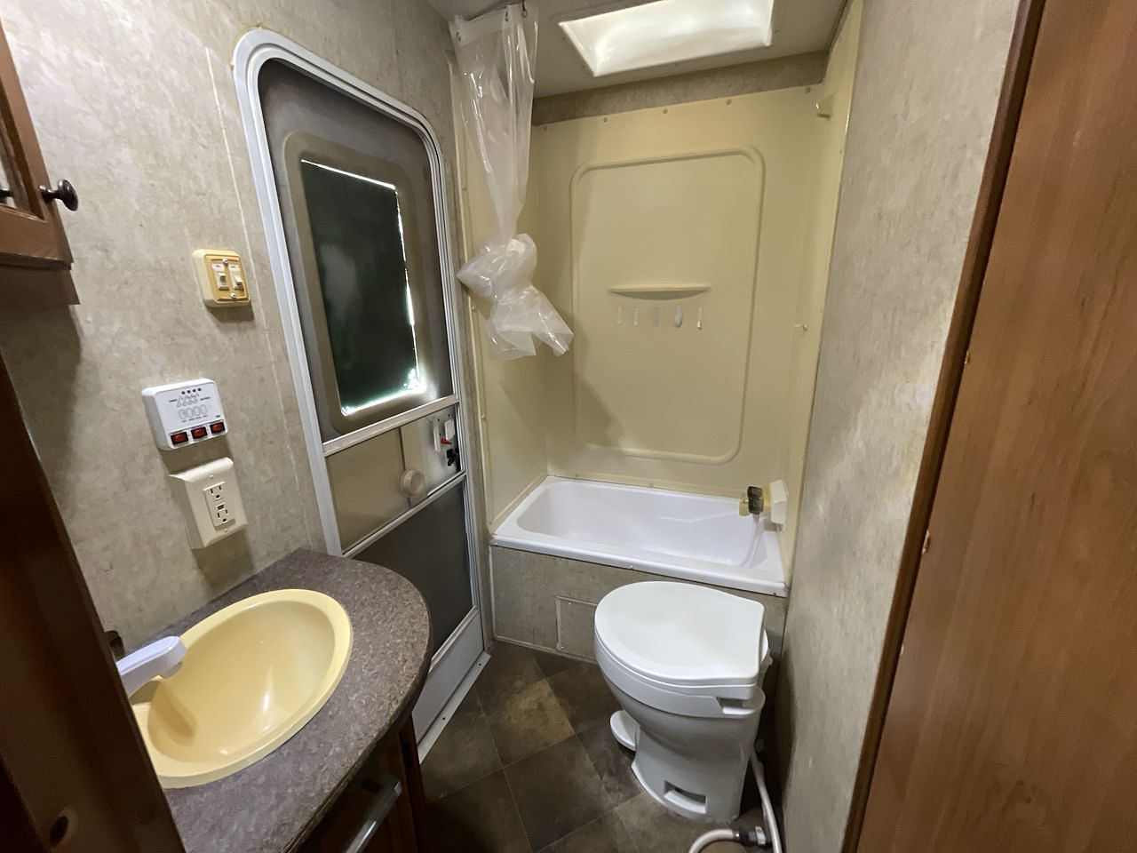 2013 TRAIL RUNNER 29FQBS