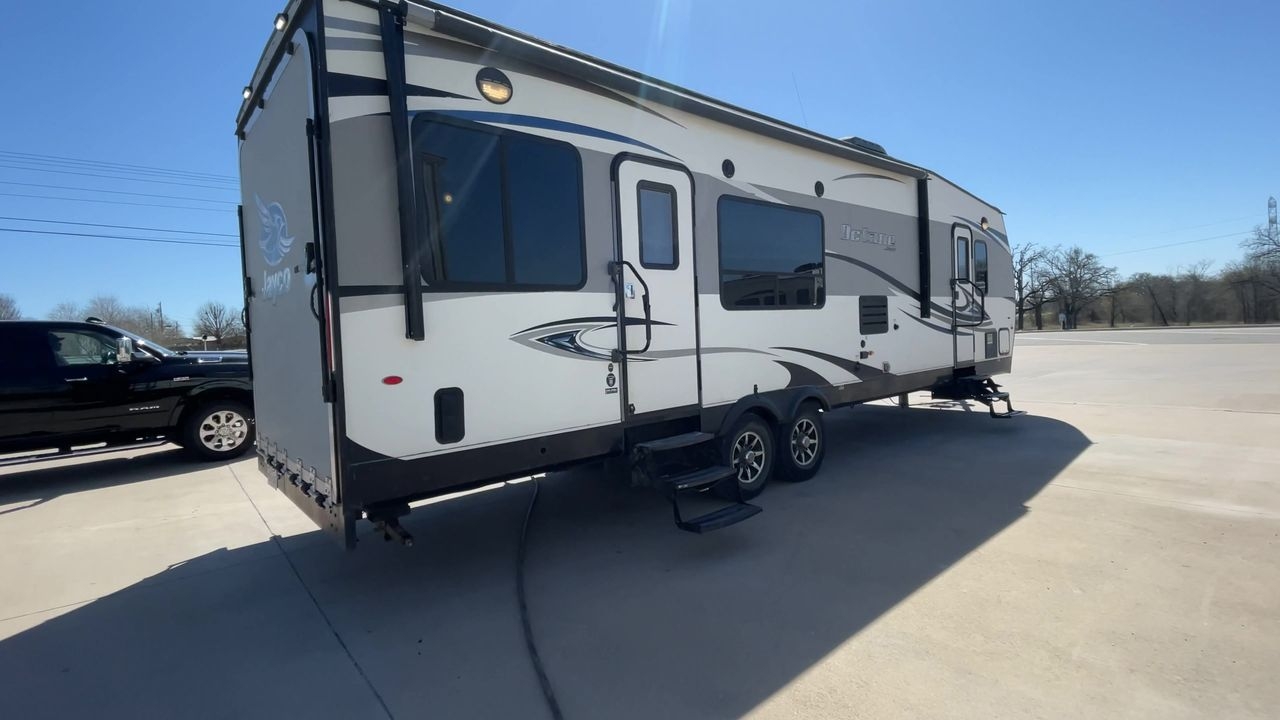 2017 JAYCO OCTANE 30F