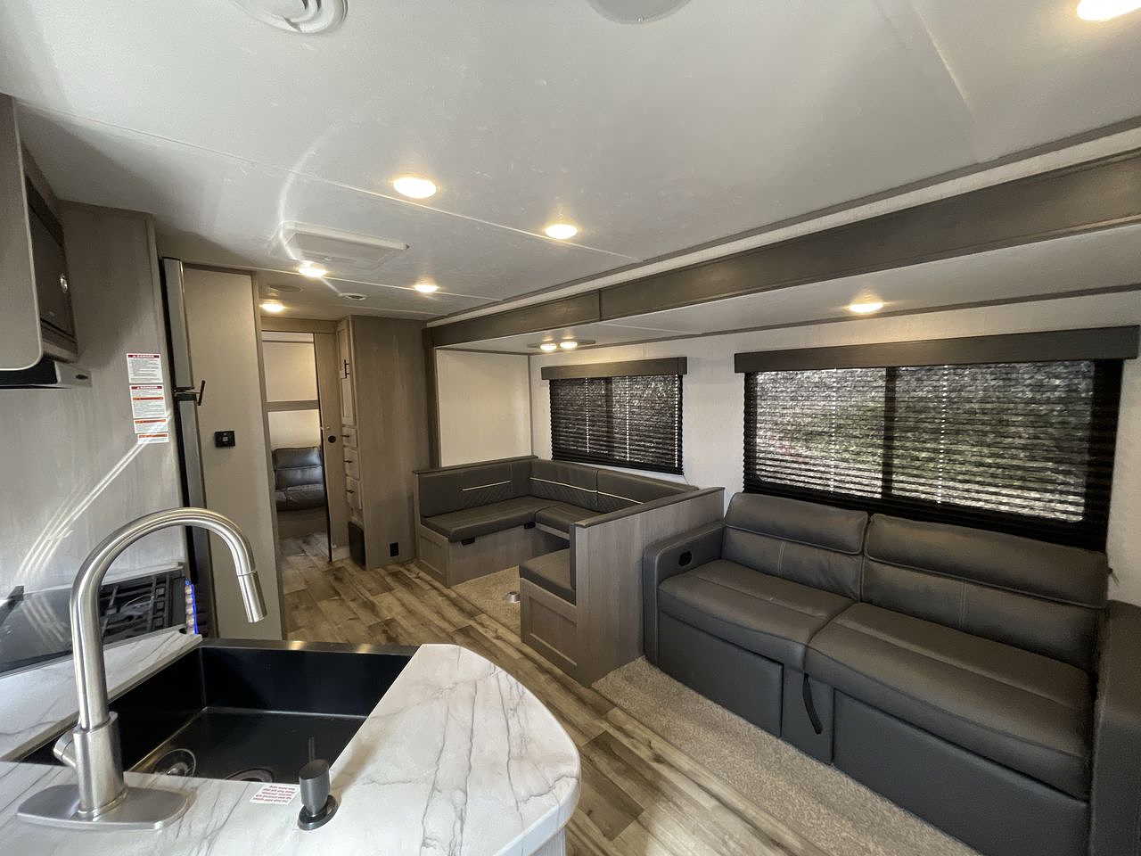 2022 DUTCHMEN COLEMAN 295QB