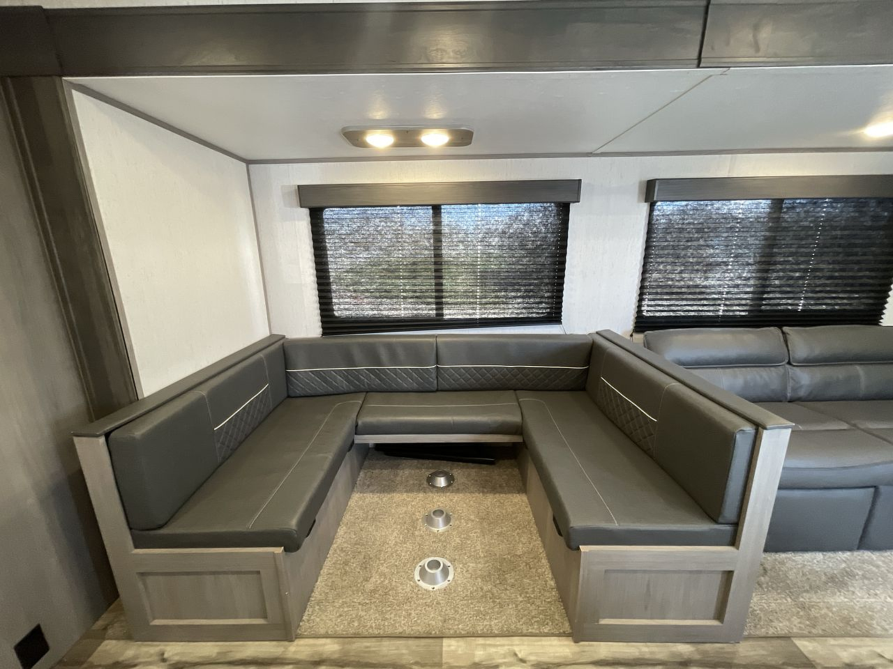 2022 DUTCHMEN COLEMAN 295QB