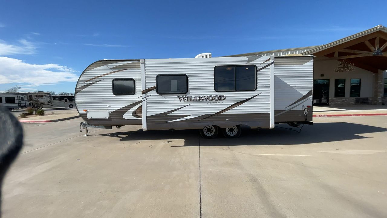 2016 FOREST RIVER WILDWOOD 28DBUD