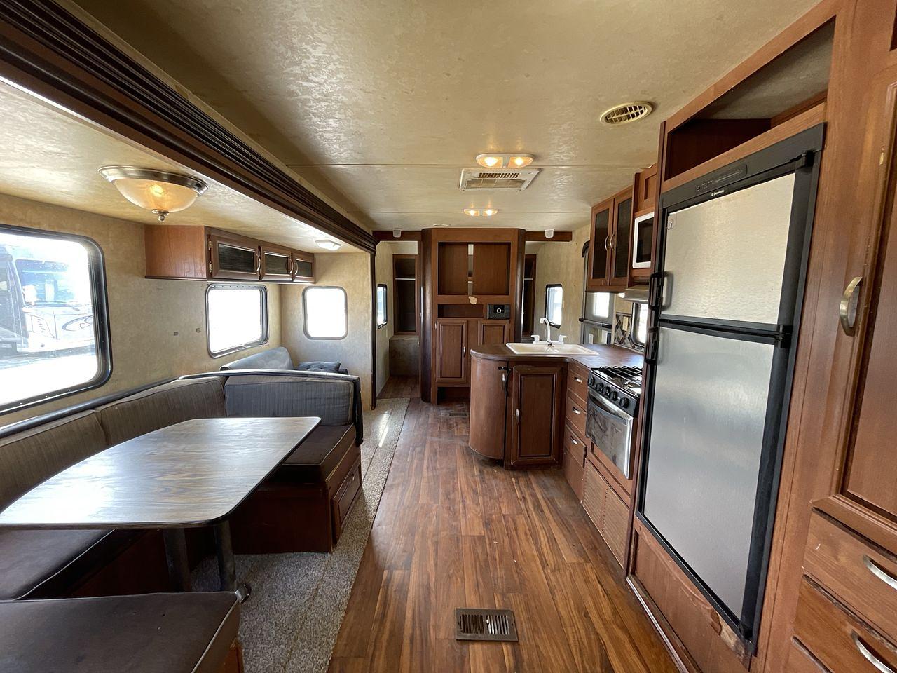 2016 FOREST RIVER WILDWOOD 28DBUD