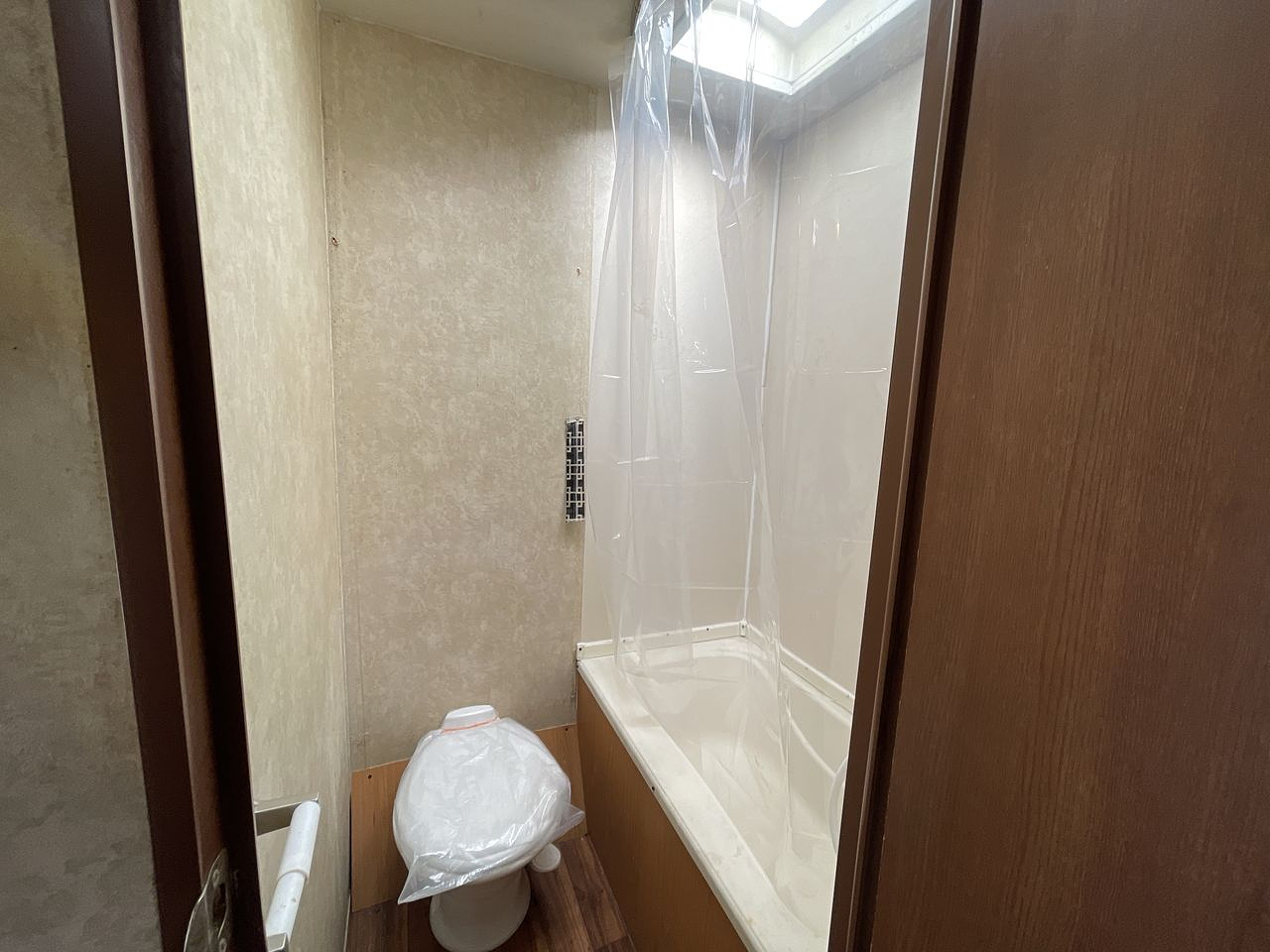 2016 FOREST RIVER WILDWOOD 28DBUD