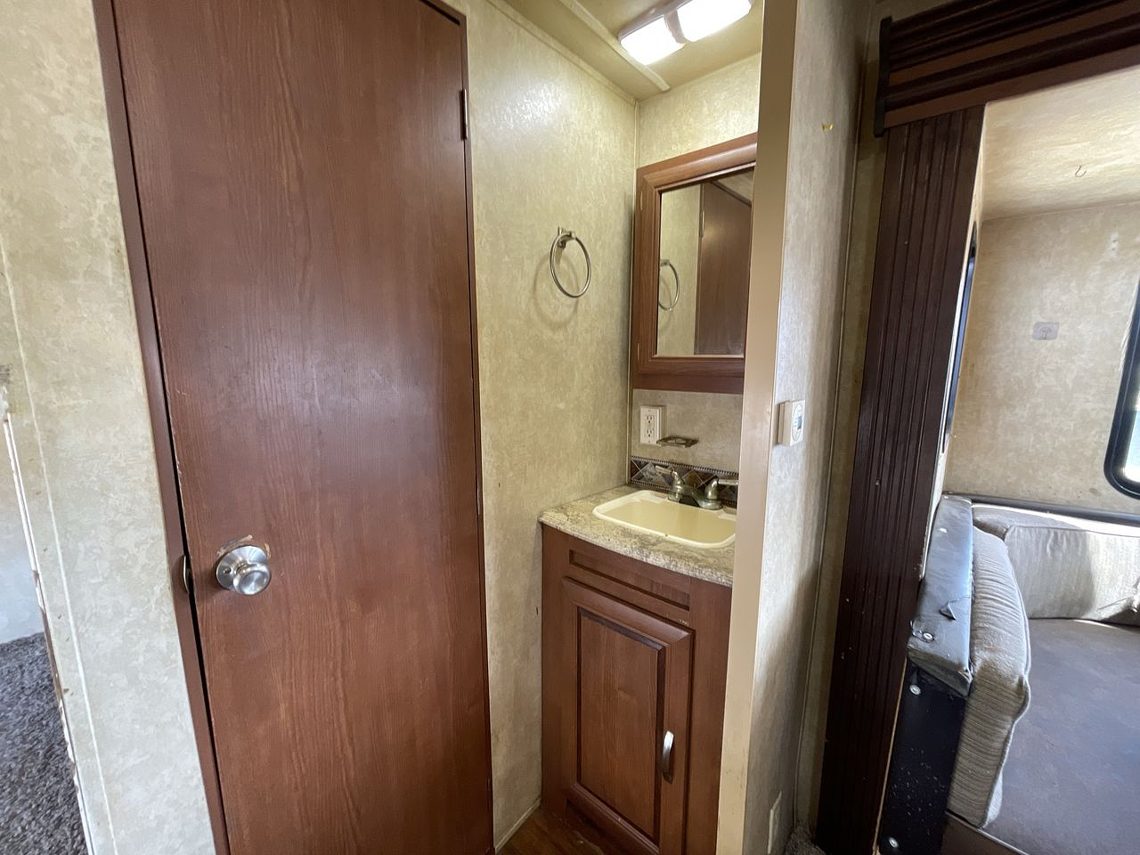 2016 FOREST RIVER WILDWOOD 28DBUD