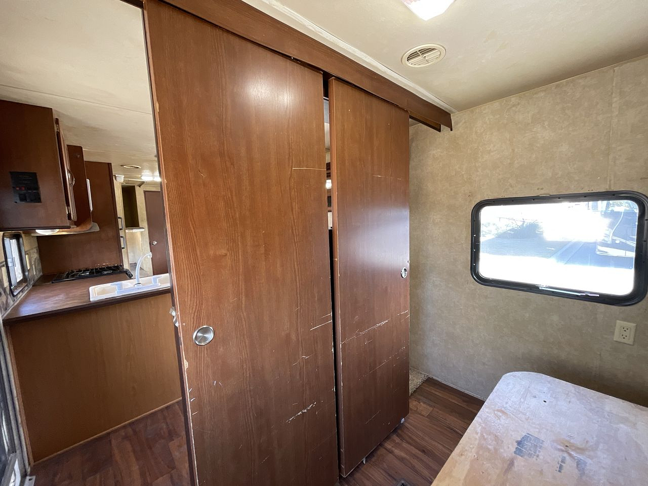 2016 FOREST RIVER WILDWOOD 28DBUD