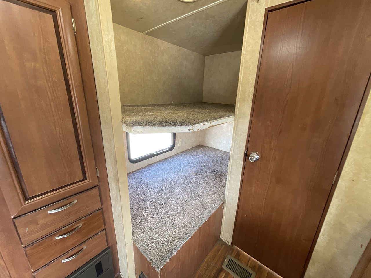 2016 FOREST RIVER WILDWOOD 28DBUD