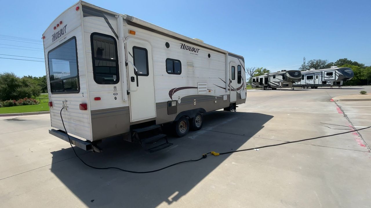 2013 KEYSTONE HIDEOUT 26RLS