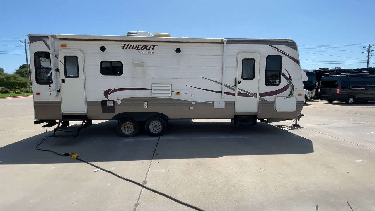 2013 KEYSTONE HIDEOUT 26RLS