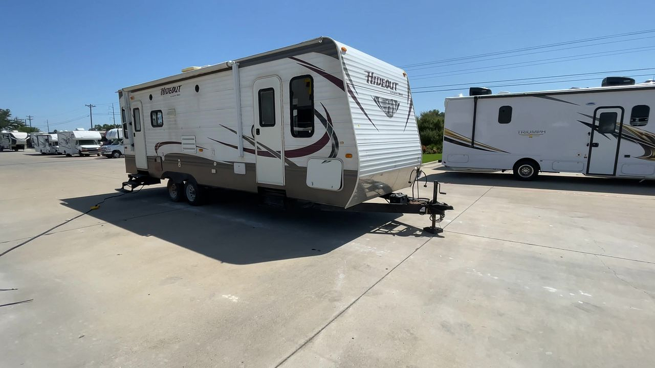 2013 KEYSTONE HIDEOUT 26RLS