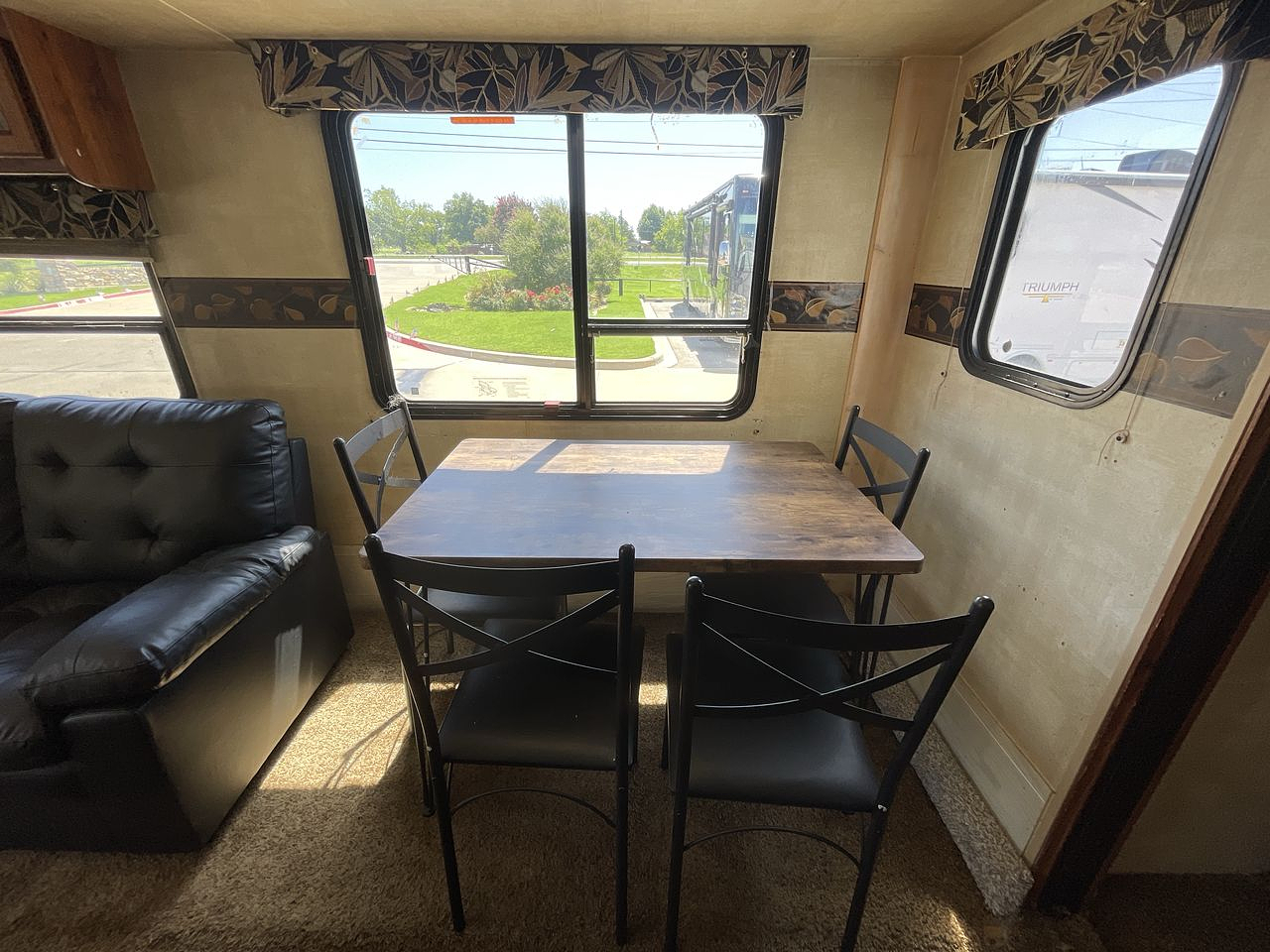 2013 KEYSTONE HIDEOUT 26RLS