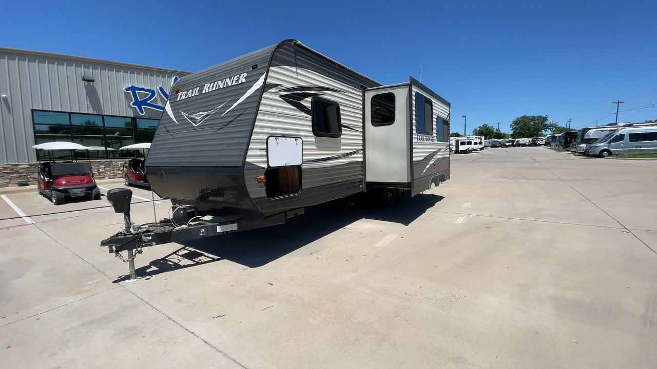 2019 HEARTLAND TRAIL RUNNER 272RBS