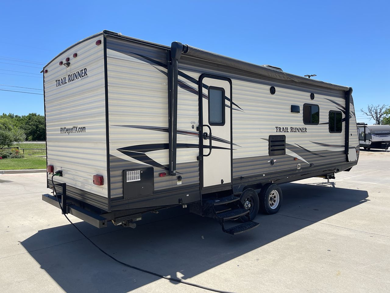 2019 HEARTLAND TRAIL RUNNER 272RBS