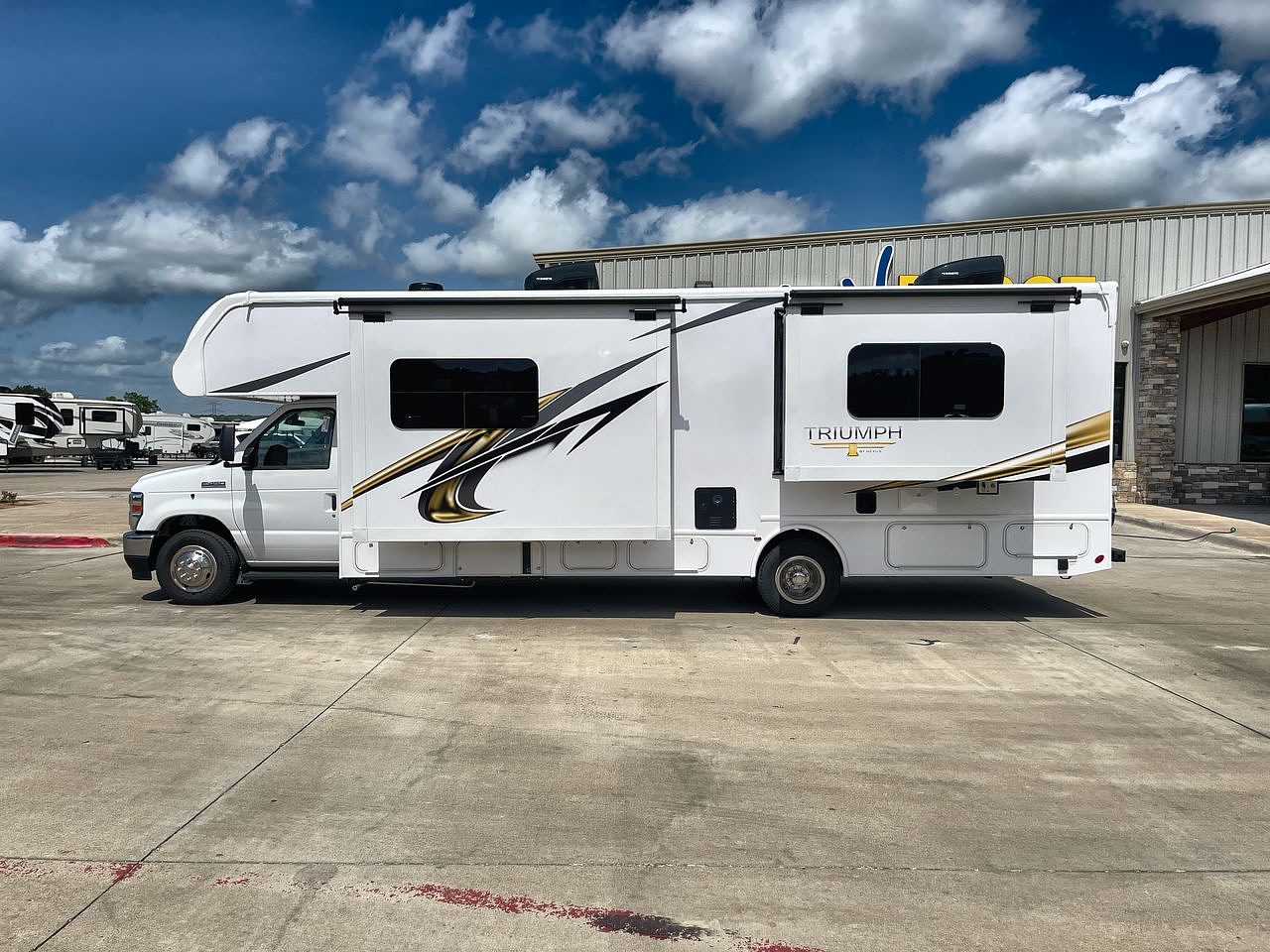 2026 NEXUS TRIUMPH 29T