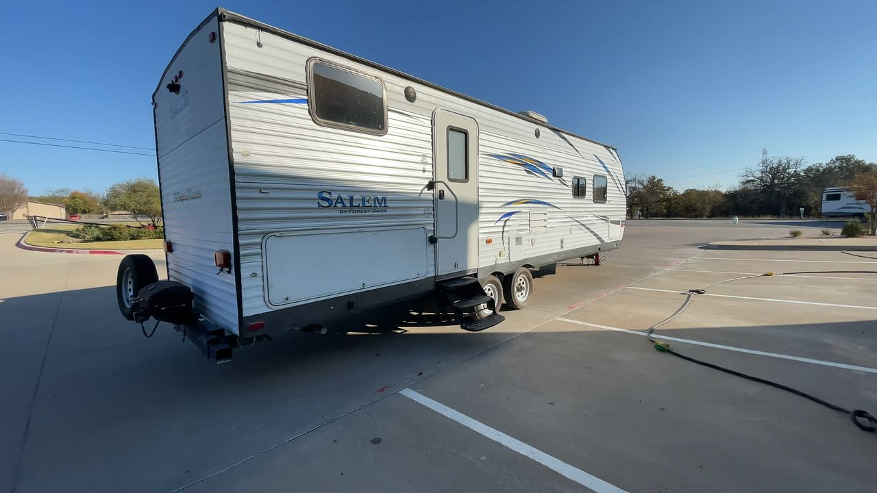 2017 SALEM 27DBK