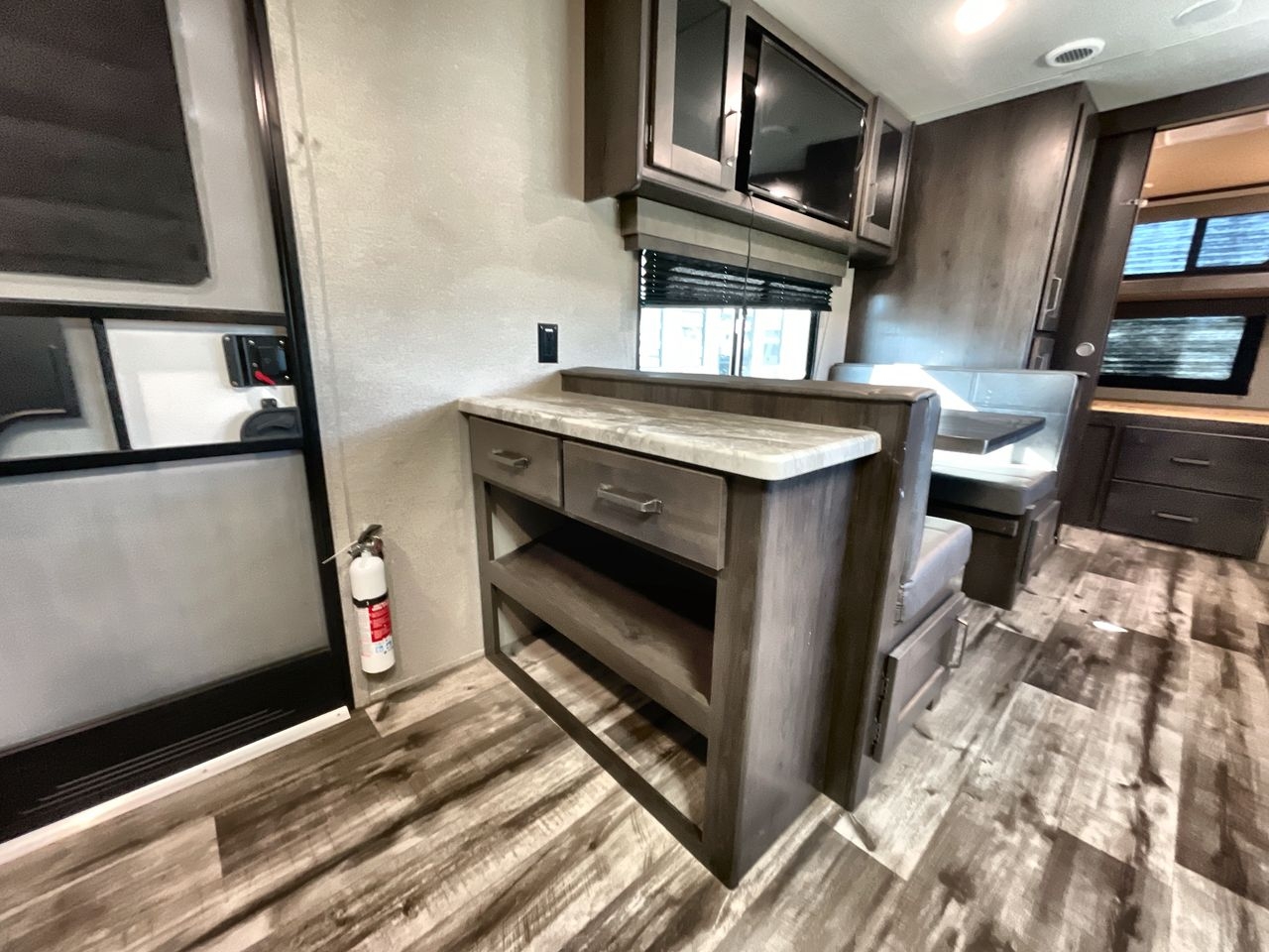 2023 GRAND DESIGN TRANSCEND 297QB