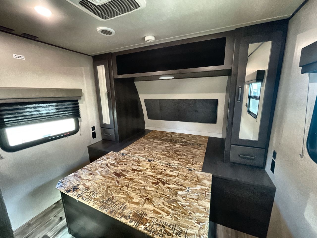 2023 GRAND DESIGN TRANSCEND 297QB