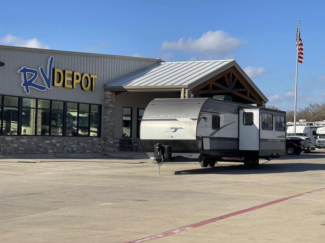 2022 HEARTLAND TRAIL RUNNER 31DB