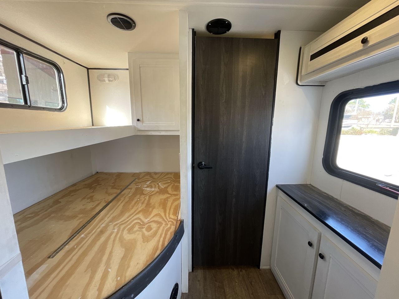 2022 HEARTLAND TRAIL RUNNER 31DB