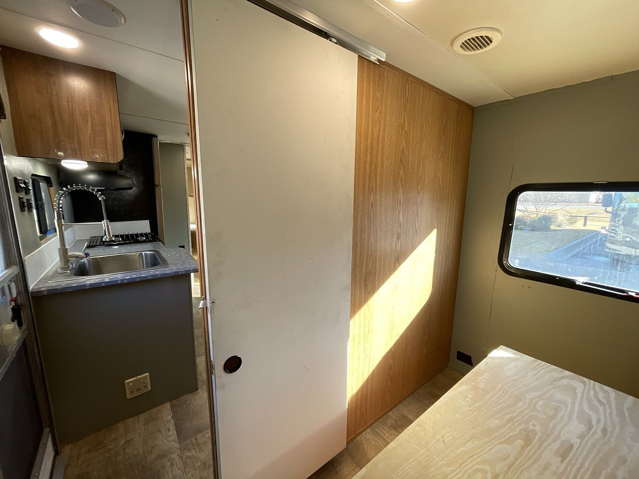 2018 GULFSTREAM CONQUEST