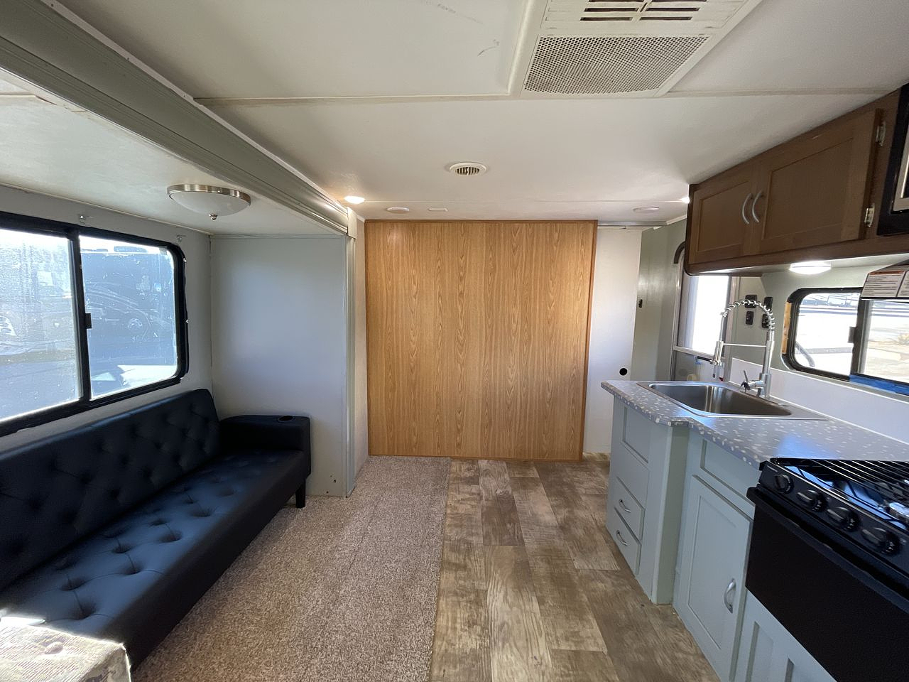 2018 GULFSTREAM CONQUEST