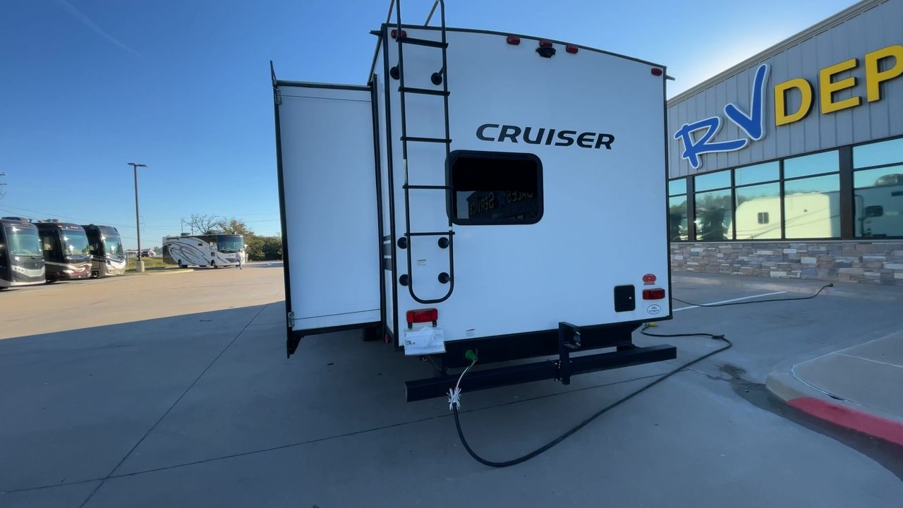 2022 KEYSTONE CRUISER AIRE 33BHB