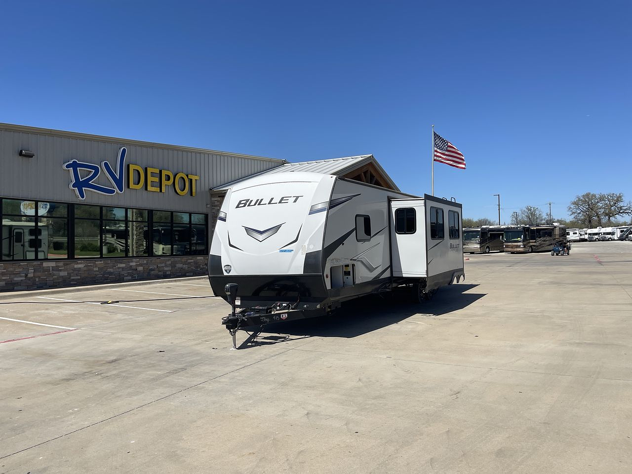 2021 KEYSTONE BULLET 330BHS